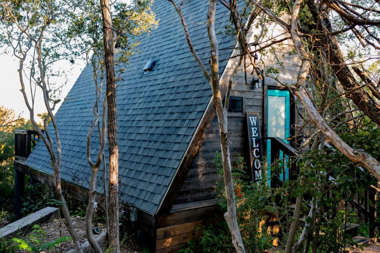 The Maverick: A-Frame W/ Hammock And Tree Top View New Braunfels Exterior foto